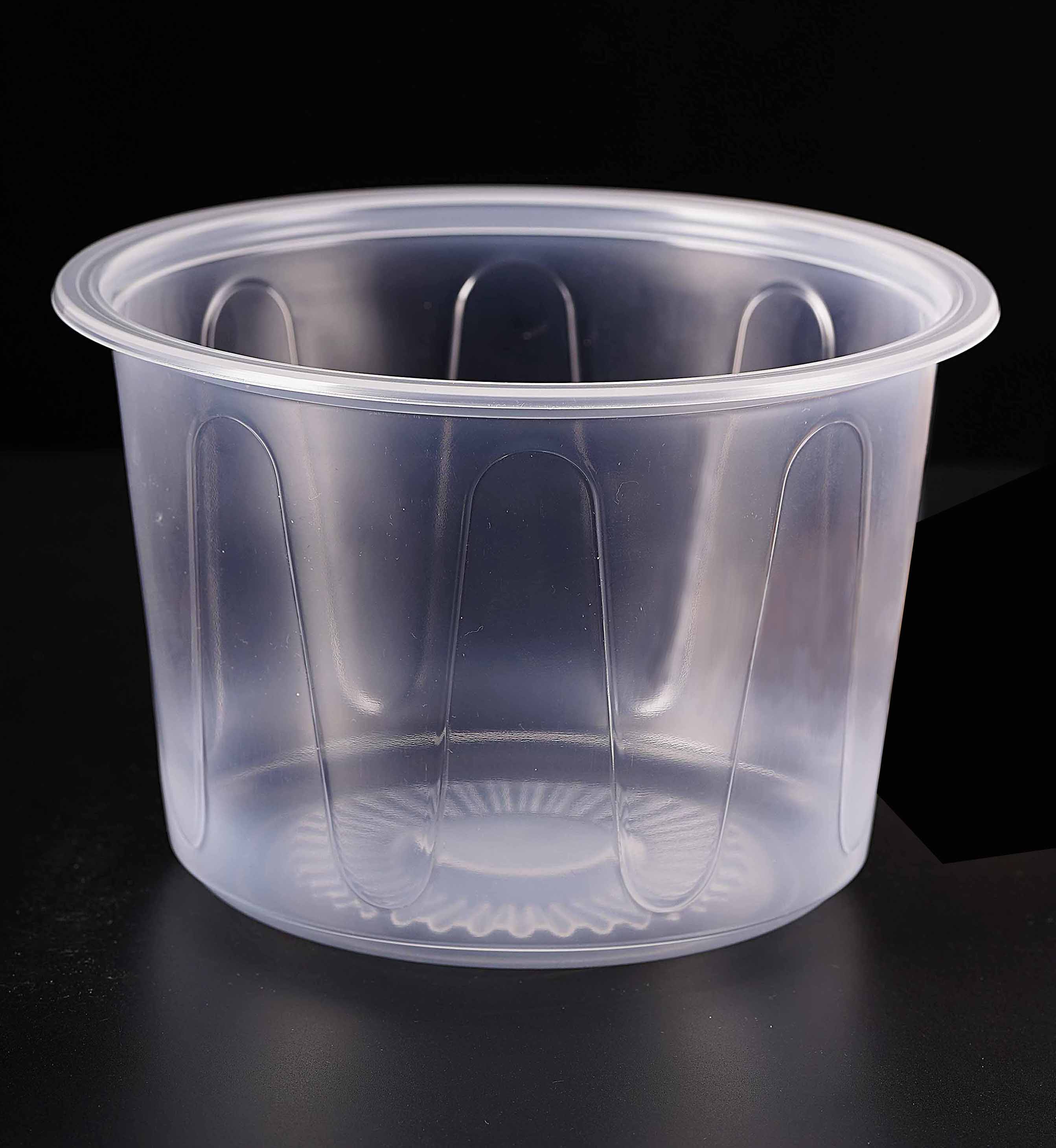 创新塑料成型机，驱动未来制造