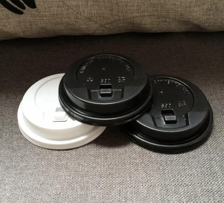 塑造未来:温州锐塑机械的塑料热成型机技术